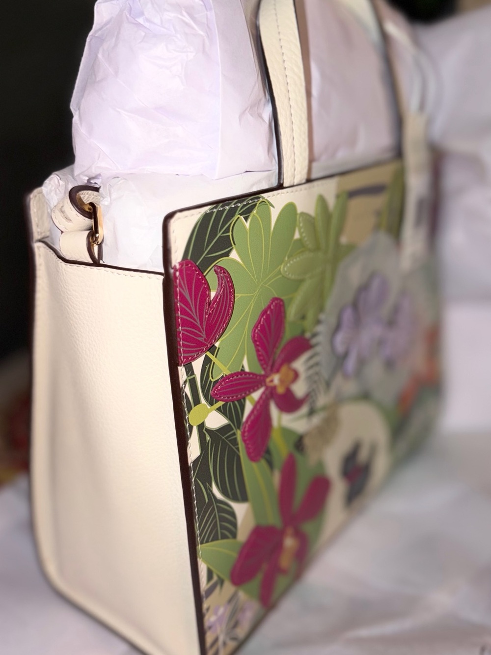 Radley London Botanical Appliqué Tote in Cream and Green. Collectible - Picture 5 of 14
